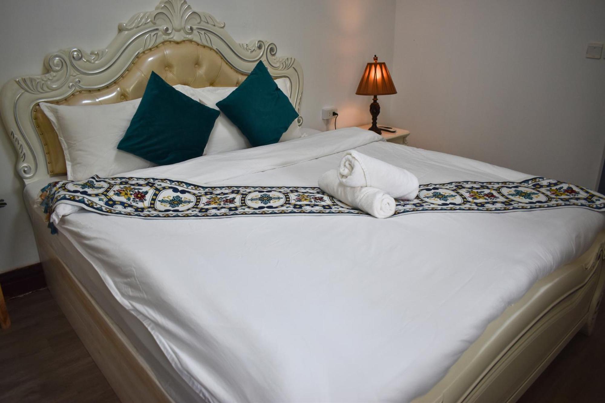Monsane Villa Luang Prabang Exteriör bild